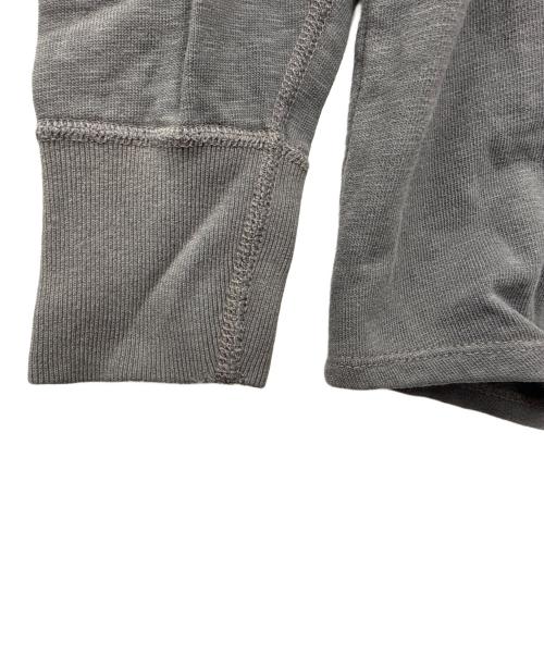 Champion（チャンピオン）Champion (チャンピオン) スウェット グレー サイズ:Mの古着・服飾アイテム