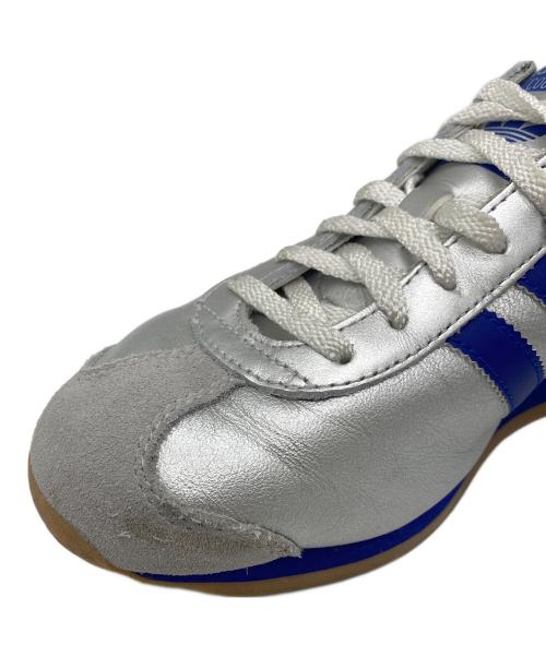 adidas（アディダス）adidas (アディダス) ローカットスニーカー シルバー×ブルー サイズ:US　7の古着・服飾アイテム