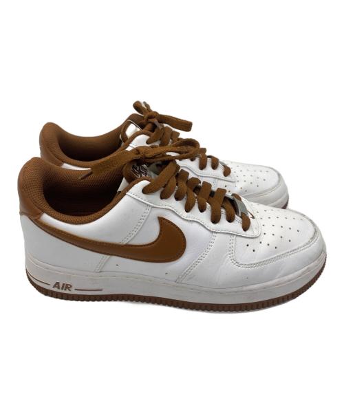 NIKE（ナイキ）NIKE (ナイキ) ローカットスニーカー ホワイト×ブラウン サイズ:26.5の古着・服飾アイテム