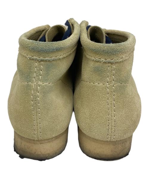 CLARKS（クラークス）CLARKS (クラークス) ワラビーブーツ ベージュ サイズ:27cmの古着・服飾アイテム