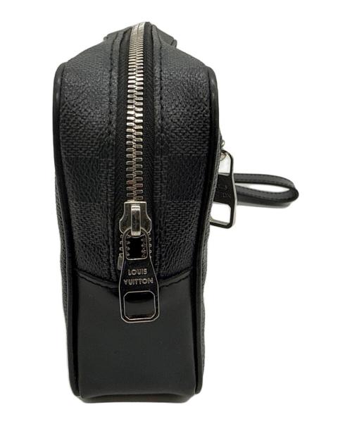 LOUIS VUITTON（ルイ ヴィトン）LOUIS VUITTON (ルイ ヴィトン) クラッチバッグ ブラックの古着・服飾アイテム