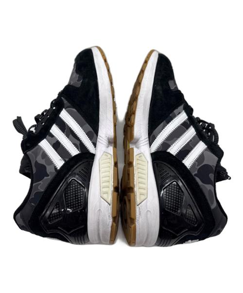 adidas（アディダス）adidas (アディダス) A BATHING APE (アベイシングエイプ) UNDEFEATED (アンディフィーテッド) ローカットスニーカー ZX8000 ブラック×ホワイト サイズ:28cmの古着・服飾アイテム