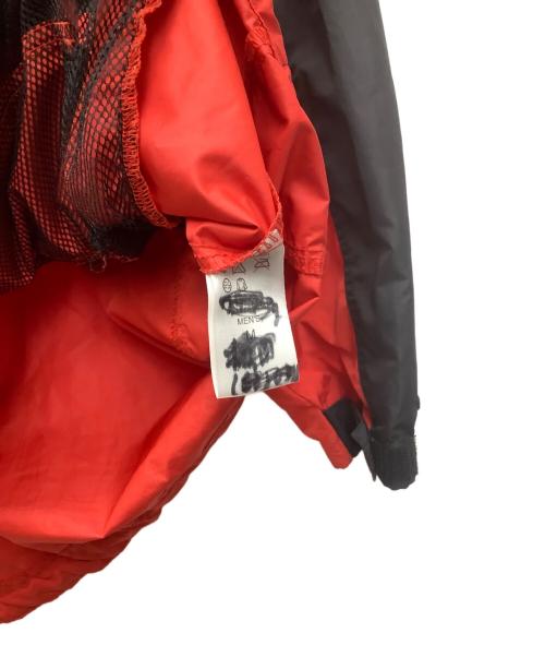 NIKE ACG（ナイキエーシージー）NIKE ACG (ナイキエーシージー) アノラックパーカー ブラック×レッド サイズ:Mの古着・服飾アイテム