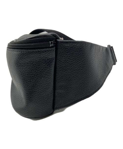 LONGCHAMP（ロンシャン）LONGCHAMP (ロンシャン) ウエストバッグ ブラックの古着・服飾アイテム