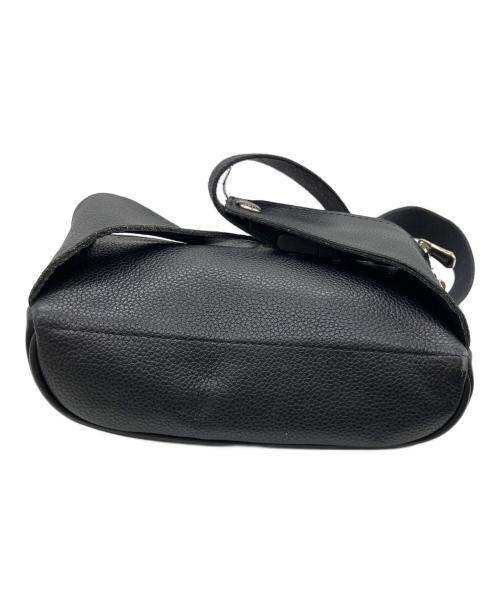 LONGCHAMP（ロンシャン）LONGCHAMP (ロンシャン) ウエストバッグ ブラックの古着・服飾アイテム