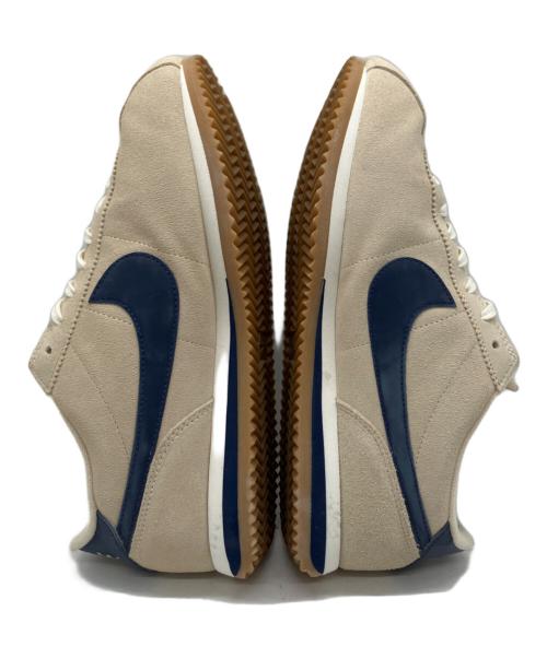 NIKE（ナイキ）NIKE (ナイキ) ローカットスニーカー ベージュ×ネイビー サイズ:26.5cmの古着・服飾アイテム