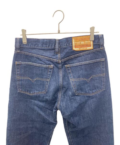 DIESEL（ディーゼル）DIESEL (ディーゼル) デニムパンツ インディゴ サイズ:78.5ｃｍ　ｗ31の古着・服飾アイテム