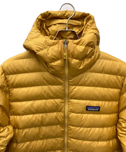 Patagonia（パタゴニア）Patagonia (パタゴニア) ダウンジャケット イエロー サイズ:Mの古着・服飾アイテム
