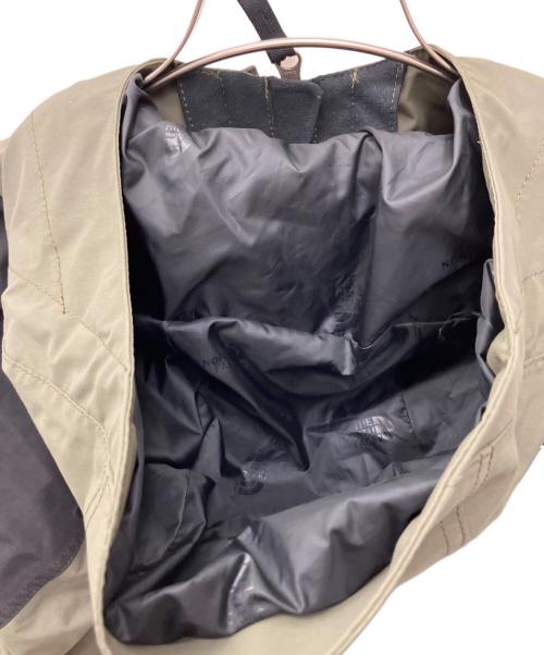 THE NORTH FACE（ザ ノース フェイス）THE NORTH FACE (ザ ノース フェイス) ナイロンジャケット オリーブブラック サイズ:Mの古着・服飾アイテム