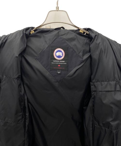 CANADA GOOSE（カナダグース）CANADA GOOSE (カナダグース) ダウンジャケット ネイビー サイズ:Sの古着・服飾アイテム