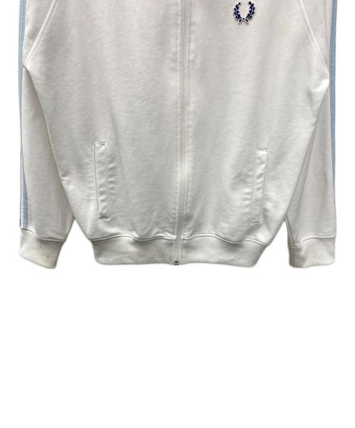 FRED PERRY（フレッドペリー）FRED PERRY (フレッドペリー) ジップパーカー ホワイト サイズ:Ｍの古着・服飾アイテム