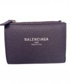 BALENCIAGAバレンシアガ）の古着「Credit バーティカル二つ折りカードホルダー」｜グレー