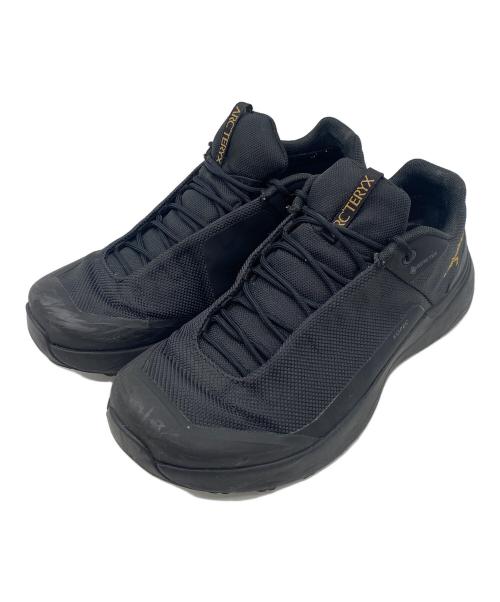 ARC'TERYX（アークテリクス）ARC'TERYX (アークテリクス) トレッキングシューズ ブラック サイズ:26cmの古着・服飾アイテム