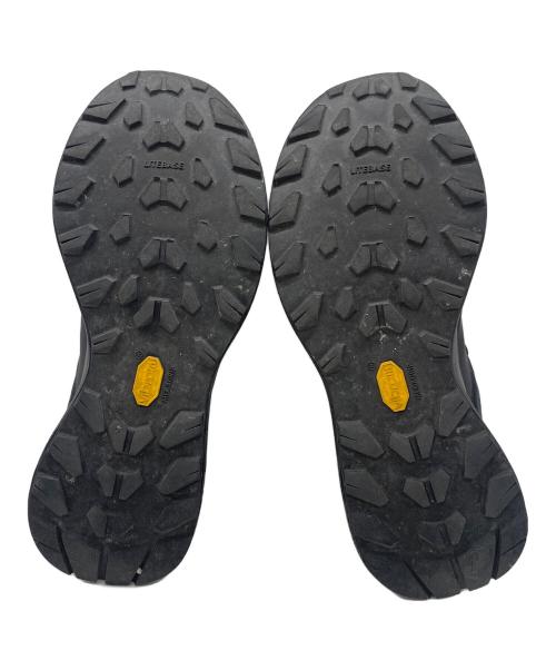 ARC'TERYX（アークテリクス）ARC'TERYX (アークテリクス) トレッキングシューズ ブラック サイズ:26cmの古着・服飾アイテム
