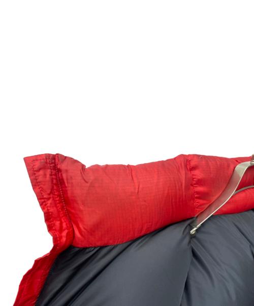 THE NORTH FACE（ザ ノース フェイス）THE NORTH FACE (ザ ノース フェイス) ダウンジャケット レッド×ブラック サイズ:Ｍの古着・服飾アイテム