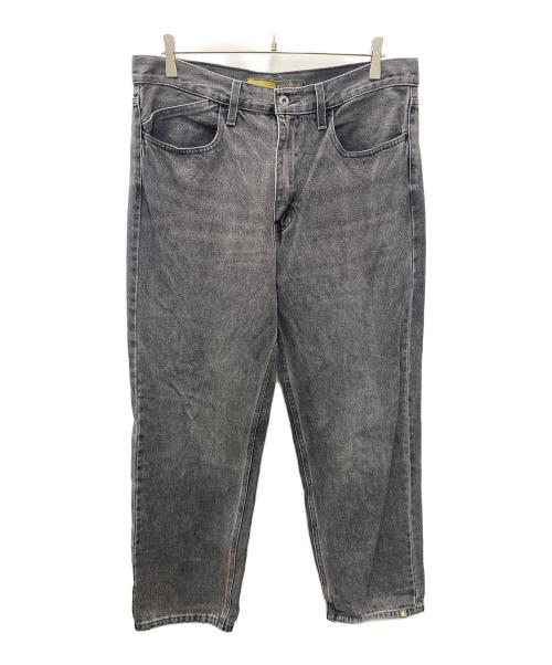 LEVI'S（リーバイス）LEVI'S (リーバイス) デニムパンツ グレー サイズ:34の古着・服飾アイテム