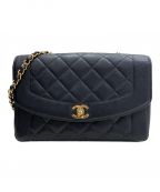 CHANELシャネル）の古着「ダイアナフラップマトラッセ」｜ブラック