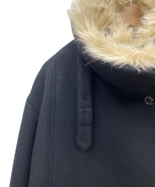 RIM.ARK（リムアーク）RIM.ARK (リムアーク) High stand collar fur CT ブラック サイズ:FREE 未使用品の古着・服飾アイテム