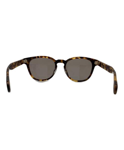OLIVER PEOPLES（オリバーピープルズ）OLIVER PEOPLES (オリバーピープルズ) サングラス サイズ:52口21-140の古着・服飾アイテム