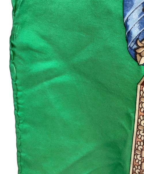 HERMES（エルメス）HERMES (エルメス) シルクスカーフ カレ90 馬のリボン ホワイト×グリーンの古着・服飾アイテム