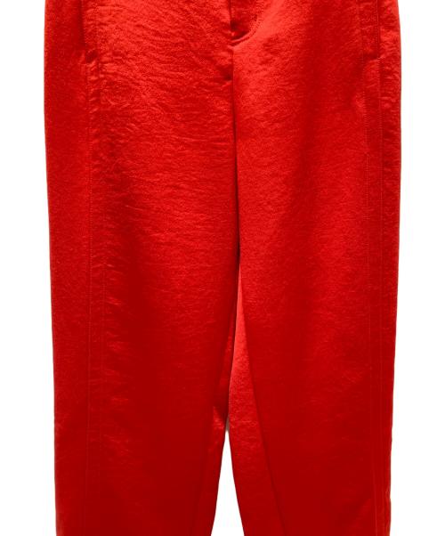 Adam et Rope（アダム エ ロペ）Adam et Rope (アダム エ ロペ) ウェーブサテンイージーパンツ レッド サイズ:Ｆ 未使用品の古着・服飾アイテム