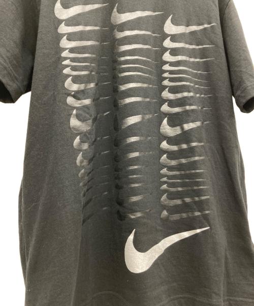 NIKE（ナイキ）NIKE (ナイキ) BLACK COMME des GARCONS (ブラック コムデギャルソン) ロゴTシャツ ブラック サイズ:XLの古着・服飾アイテム