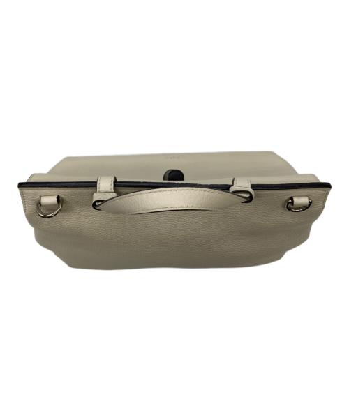 GUCCI（グッチ）GUCCI (グッチ) バンブーデイリーミディアムハンドバッグ アイボリーの古着・服飾アイテム