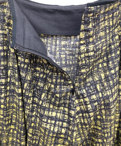 AK+1（エーケーワン）AK+1 (エーケーワン) グラデーションチェックスカート イエロー サイズ:38の古着・服飾アイテム