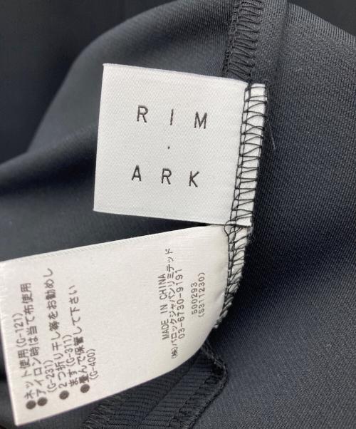 RIM.ARK（リムアーク）RIM.ARK (リムアーク) Neck darts jersey OP ブラック サイズ:38 未使用品の古着・服飾アイテム