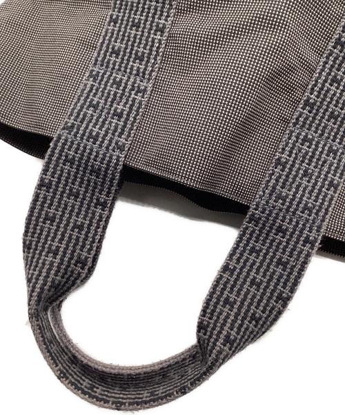 HERMES（エルメス）HERMES (エルメス) カバストートバッグ グレーの古着・服飾アイテム