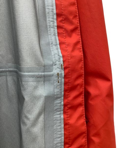 Patagonia（パタゴニア）Patagonia (パタゴニア) トレントシェルジャケット レッド×ネイビー サイズ:Mの古着・服飾アイテム