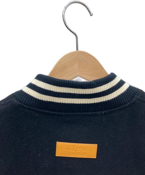 A FEW GOOD KIDS（アフューグッドキッズ）A FEW GOOD KIDS (アフューグッドキッズ) スタジャン ブラック×ベージュ サイズ:Mの古着・服飾アイテム
