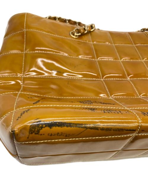 CHANEL（シャネル）CHANEL (シャネル) チェーンショルダーバッグ キャメルの古着・服飾アイテム