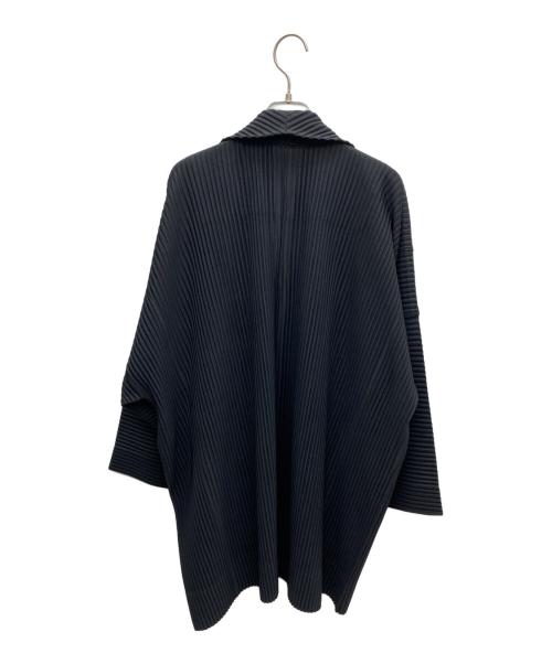 HOMME PLISSE ISSEY MIYAKE（オム プリッセ イッセイ ミヤケ）HOMME PLISSE ISSEY MIYAKE (オム プリッセ イッセイ ミヤケ) ボタンレスプリーツジャケット ブラック サイズ:1の古着・服飾アイテム