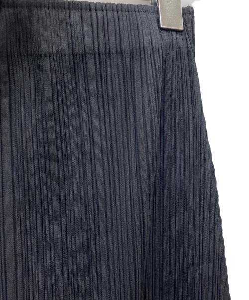 PLEATS PLEASE（プリーツプリーズ）PLEATS PLEASE (プリーツプリーズ) プリーツスカート ブラック サイズ:3の古着・服飾アイテム