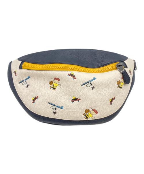 COACH（コーチ）COACH (コーチ) PEANUTS (ピーナッツ) コラボウエストバッグ ネイビー×ホワイトの古着・服飾アイテム