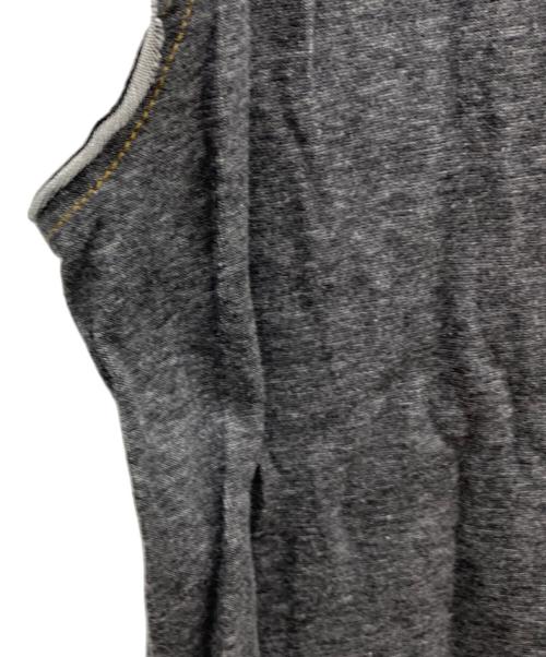 tricot COMME des GARCONS（トリココムデギャルソン）tricot COMME des GARCONS (トリココムデギャルソン) ノースリーブカットソー グレー サイズ:記載なしの古着・服飾アイテム