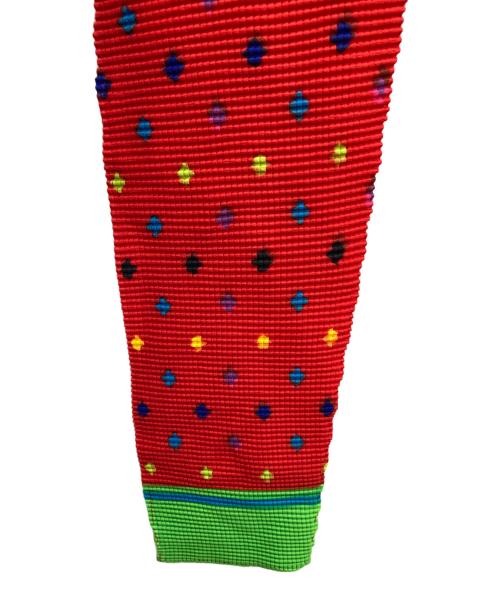 me ISSEY MIYAKE（ミーイッセイ ミヤケ）me ISSEY MIYAKE (ミーイッセイ ミヤケ) ワッフルプリーツカットソー レッド サイズ:FREEの古着・服飾アイテム