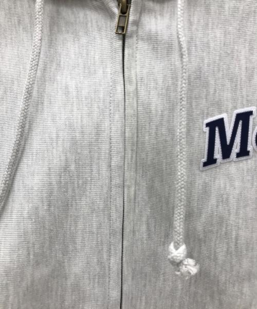 Champion REVERSE WEAVE（チャンピオン リバース ウィーブ）Champion REVERSE WEAVE (チャンピオン リバース ウィーブ) MoMA (モマ) ジップパーカー グレー サイズ:LARGEの古着・服飾アイテム