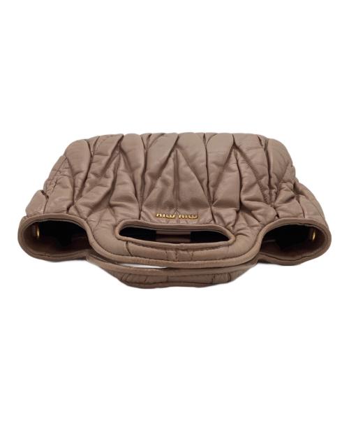 MIU MIU（ミュウミュウ）MIU MIU (ミュウミュウ) マテラッセ ブラウンの古着・服飾アイテム