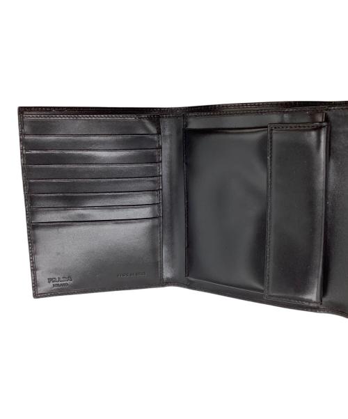 PRADA（プラダ）PRADA (プラダ) 3つ折り財布 ブラックの古着・服飾アイテム