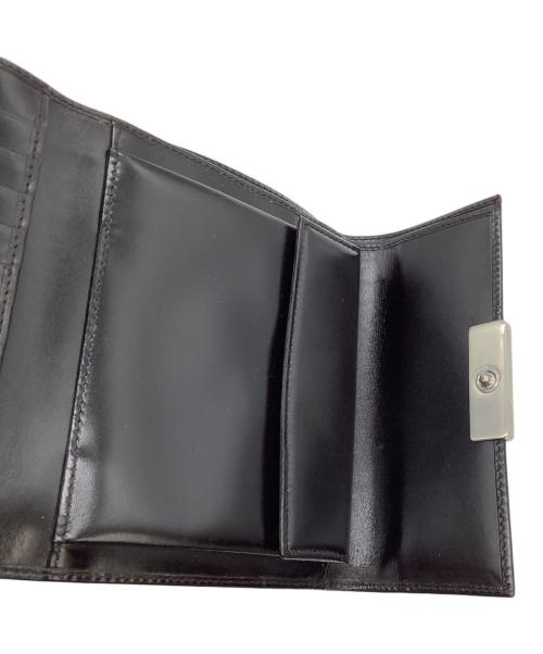 PRADA（プラダ）PRADA (プラダ) 3つ折り財布 ブラックの古着・服飾アイテム
