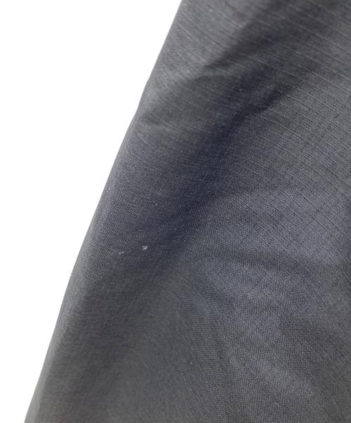 KADOYA（カドヤ）KADOYA (カドヤ) マウンテンパーカー ブラック×ブルー サイズ:Sの古着・服飾アイテム