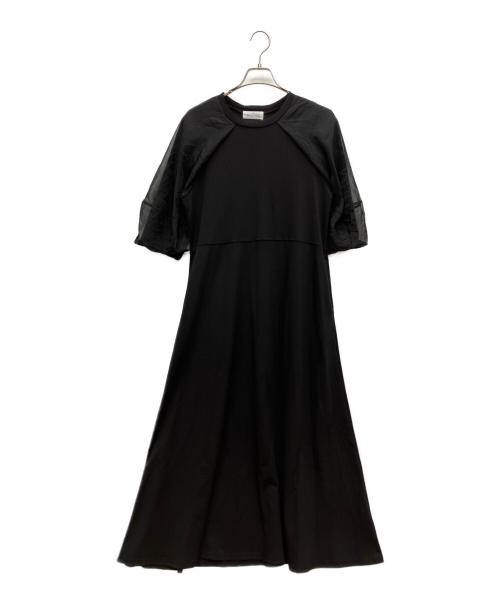 PLUS OTOHA（プラス オトハ）PLUS OTOHA (プラス オトハ) 半袖ワンピース ブラック サイズ:M 未使用品の古着・服飾アイテム