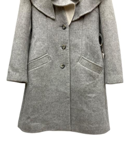 ATTRATTI-VA（アットランティーバ）ATTRATTI-VA (アットランティーバ) コート グレー サイズ:38 未使用品の古着・服飾アイテム