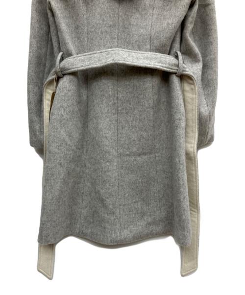 ATTRATTI-VA（アットランティーバ）ATTRATTI-VA (アットランティーバ) コート グレー サイズ:38 未使用品の古着・服飾アイテム