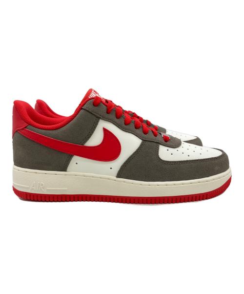 NIKE（ナイキ）NIKE (ナイキ) AIR FORCE1 LOW グレー×レッド サイズ:26.5cm 未使用品の古着・服飾アイテム