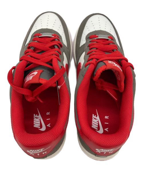 NIKE（ナイキ）NIKE (ナイキ) AIR FORCE1 LOW グレー×レッド サイズ:26.5cm 未使用品の古着・服飾アイテム