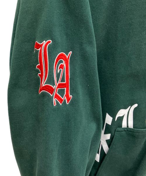 X-LARGE（エクストララージ）X-LARGE (エクストララージ)  オールドイングリッシュロゴ ジップフーデッドスウェットシャツ グリーン サイズ:XLの古着・服飾アイテム
