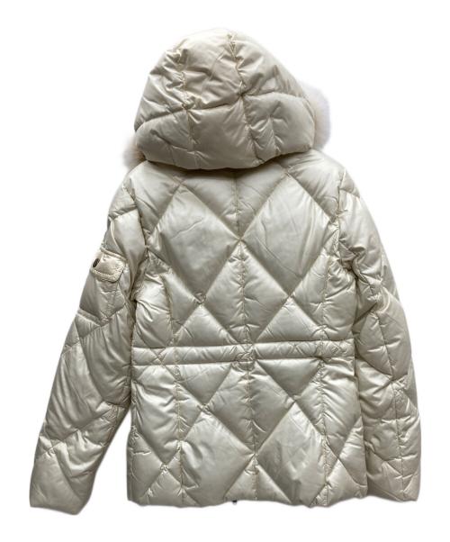 BURBERRY LONDON（バーバリーロンドン）BURBERRY LONDON (バーバリーロンドン) ダウンコート ホワイト サイズ:38の古着・服飾アイテム
